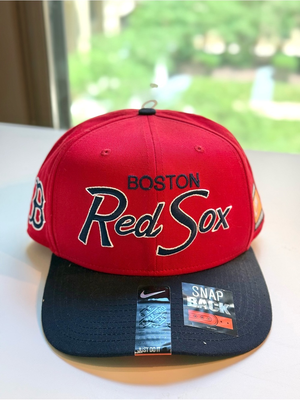 NWT Boston Red Sox Nike adjustable Snapback Hat - Red White & Navy Blue